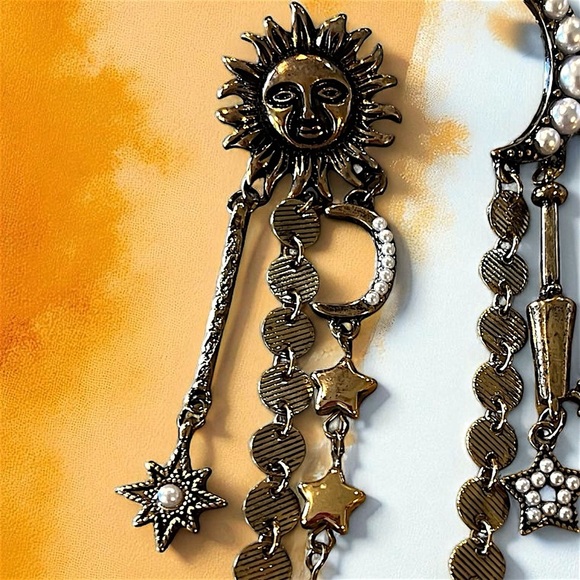 Boho Celestial Charm Earrings - Bronze and Faux Pearls Bohemian Boho Celestial - Picture 15 of 17